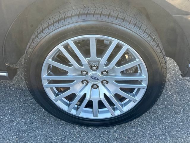 Certified 2024 Ford Expedition Limited AWD/4WD image 5