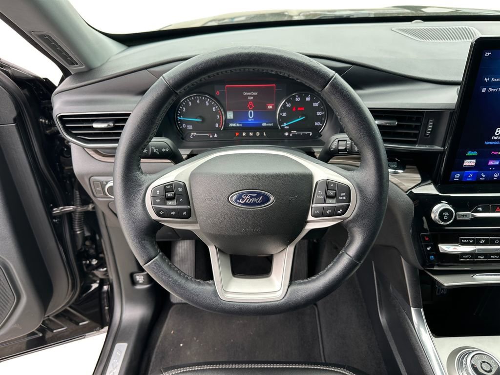 Certified 2022 Ford Explorer Limited w/ Limited Technology Package image 13