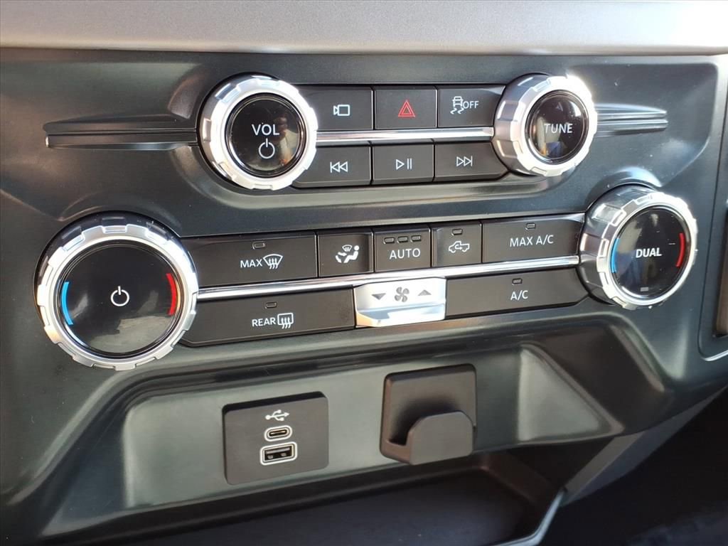 Certified 2025 Ford F150 XLT w/ Equipment Group 301A Standard image 19