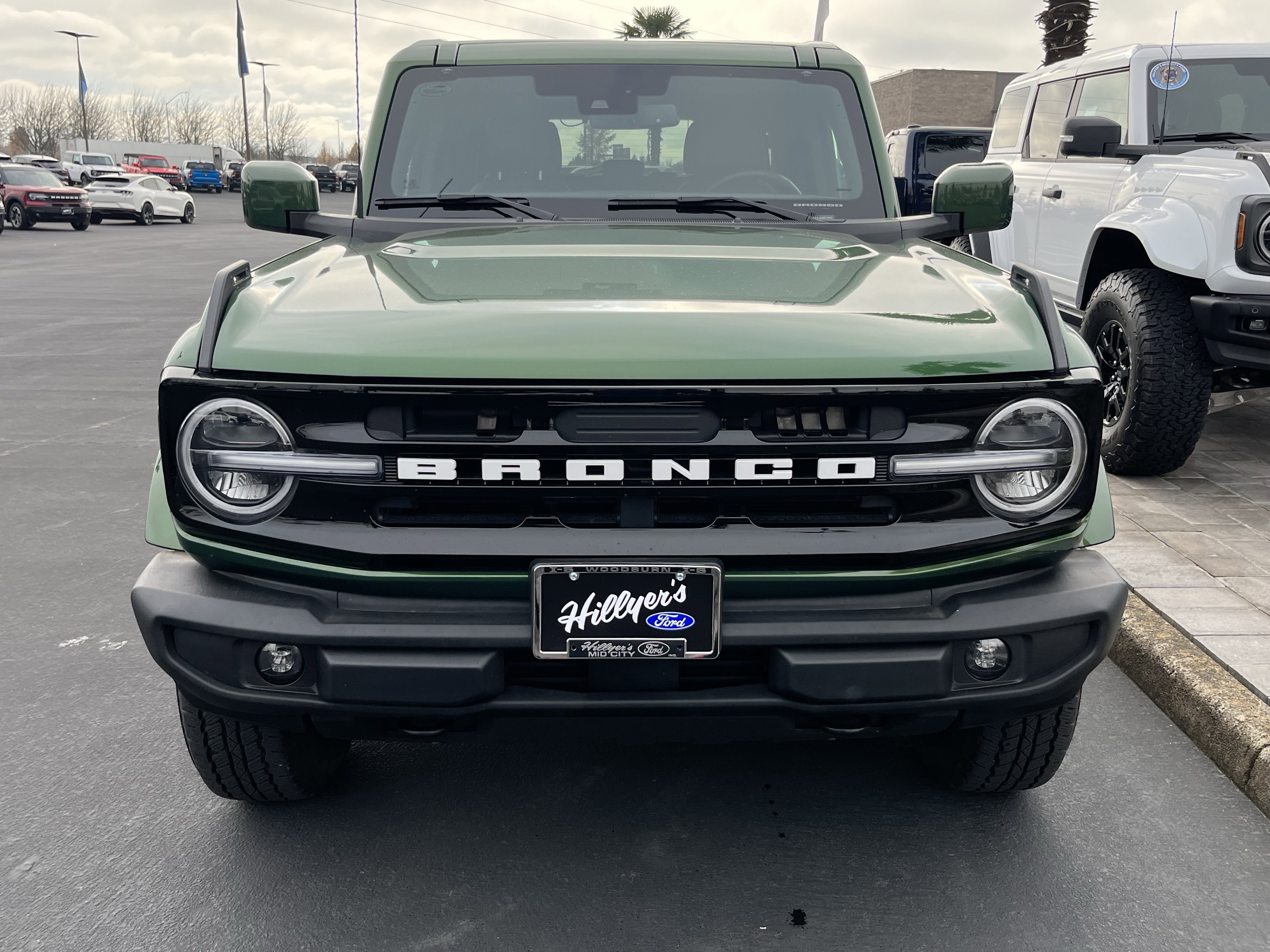 Certified 2025 Ford Bronco Outer Banks image 5
