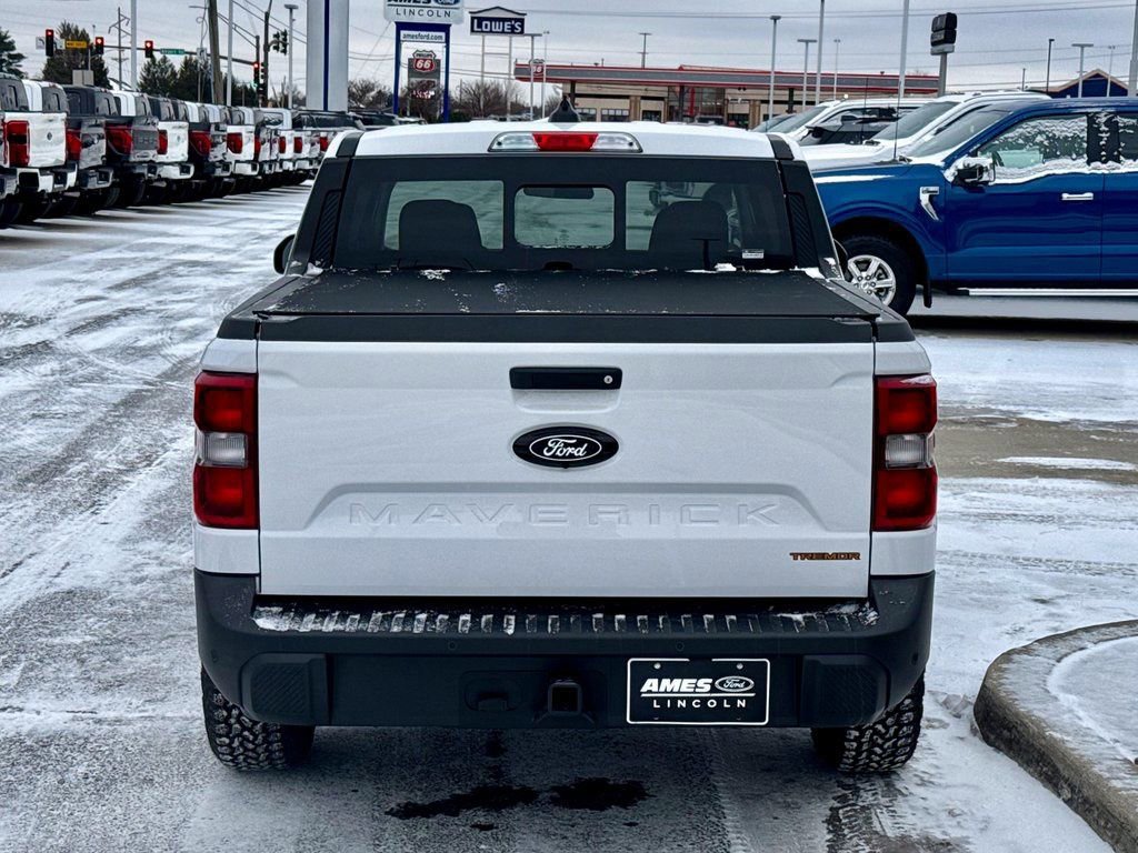 Certified 2025 Ford Maverick Tremor image 2
