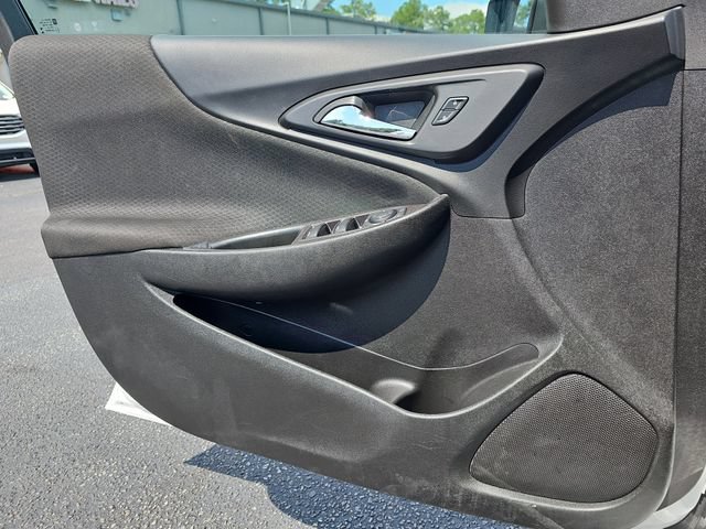 Used 2022 Chevrolet Malibu LT FWD image 30