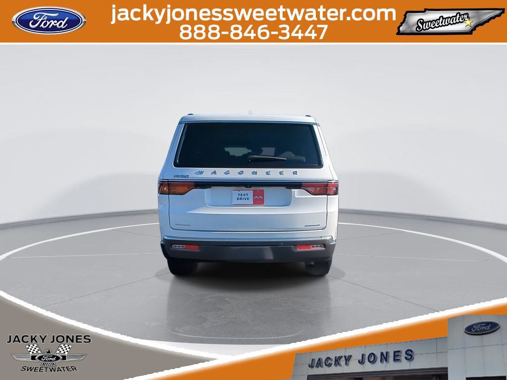 Used 2022 Jeep Wagoneer Series III image 6