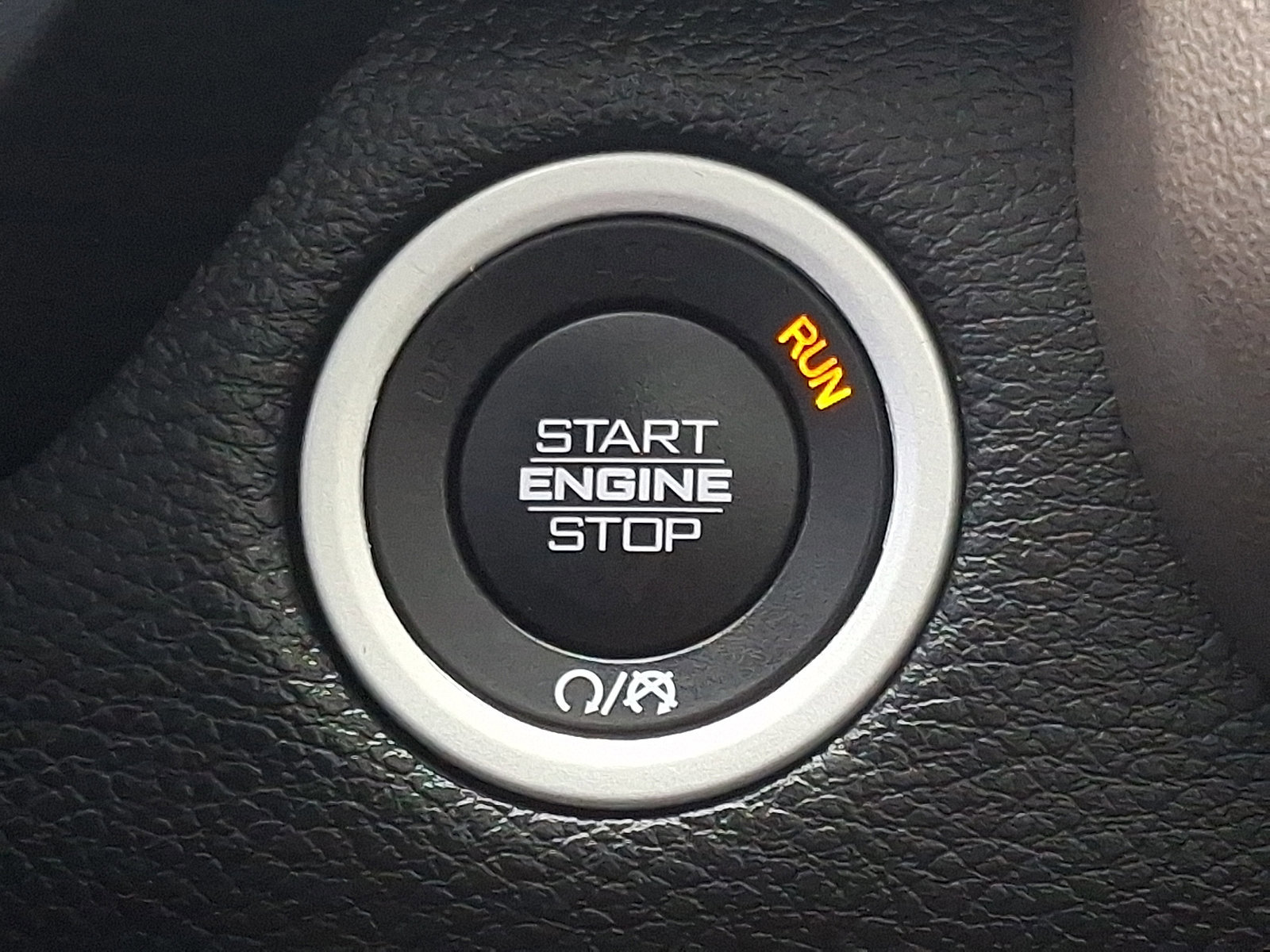 Used 2020 RAM 1500 Laramie image 26