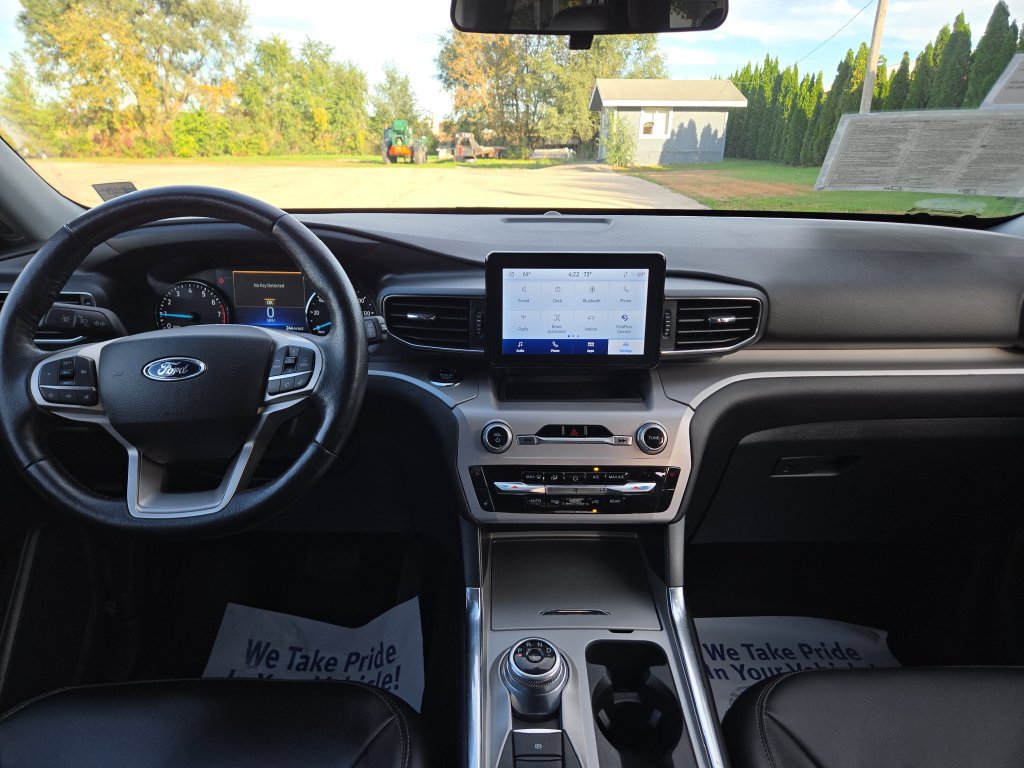 Certified 2023 Ford Explorer XLT w/ Equipment Group 202A AWD/4WD image 21