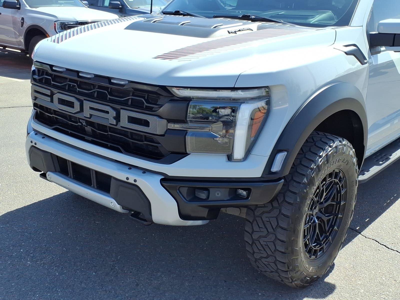 Certified 2024 Ford F150 Raptor AWD/4WD image 8