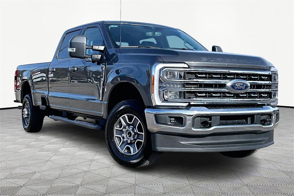 Certified 2023 Ford F350 Lariat image 12