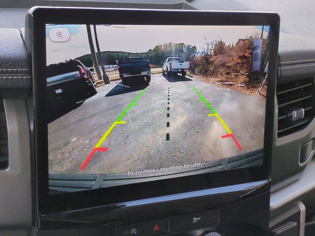 Certified 2024 Ford Expedition XLT image 20