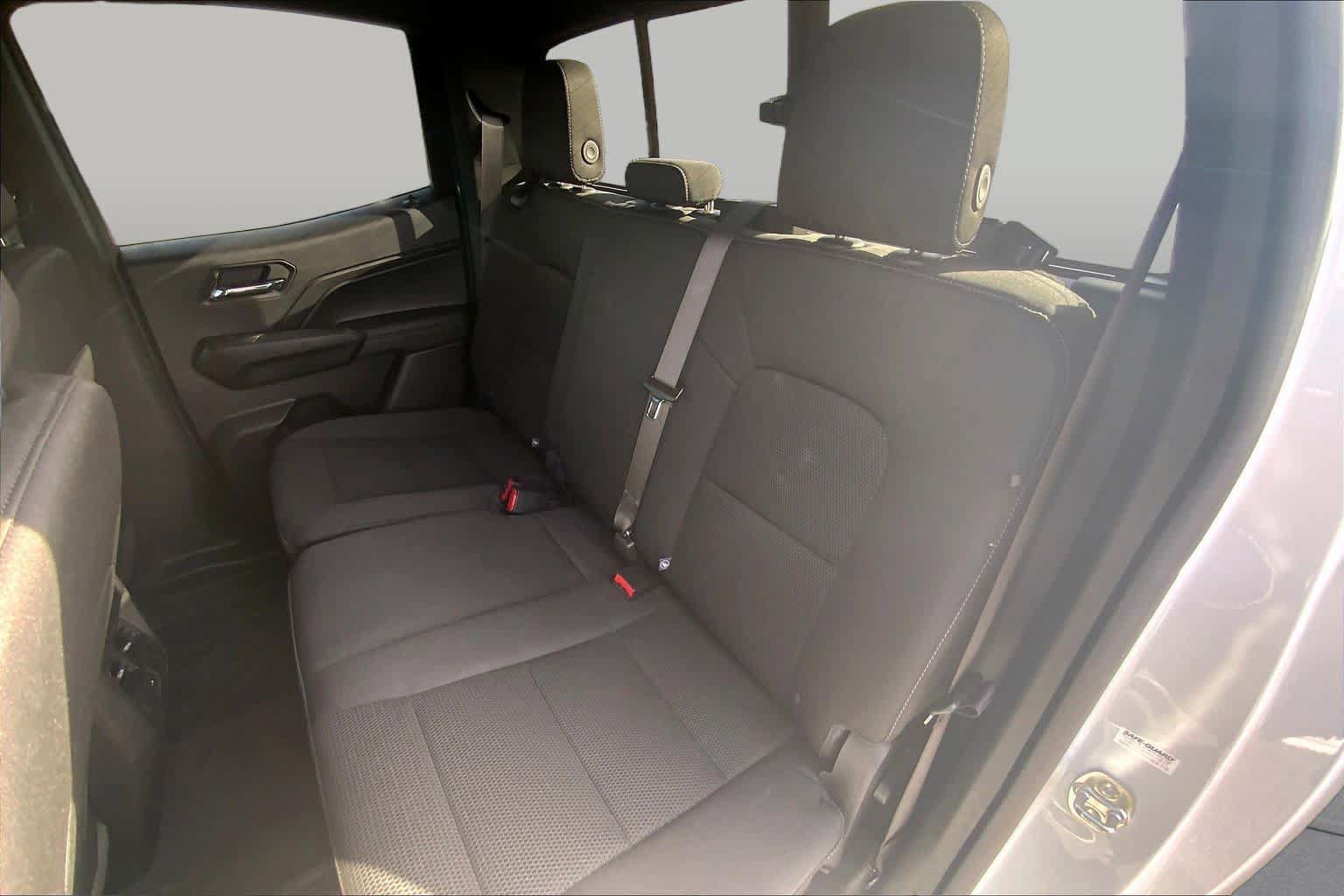 Used 2024 Chevrolet Colorado LT w/ LT Convenience Package RWD image 21