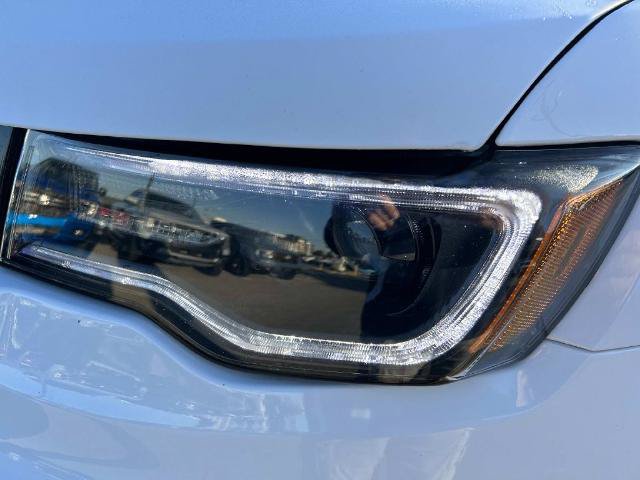 Used 2021 Jeep Grand Cherokee Laredo X AWD/4WD image 8