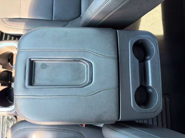 Used 2022 Chevrolet Silverado 2500 LTZ w/ LTZ Plus Package AWD/4WD image 18
