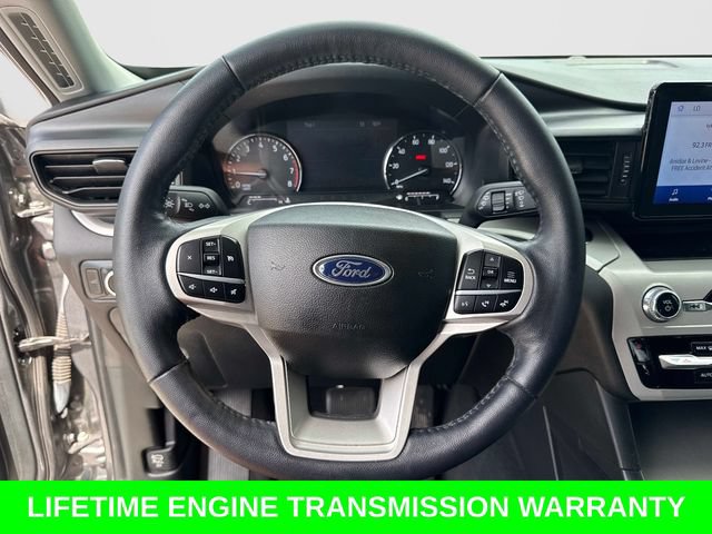 Certified 2023 Ford Explorer XLT RWD image 28