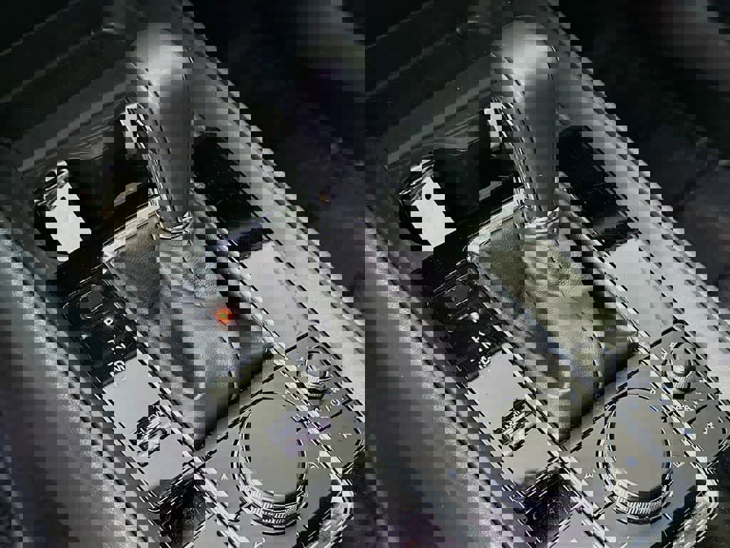 Used 2025 MAZDA CX-50 AWD 2.5 S w/ Premium Plus Pkg image 22