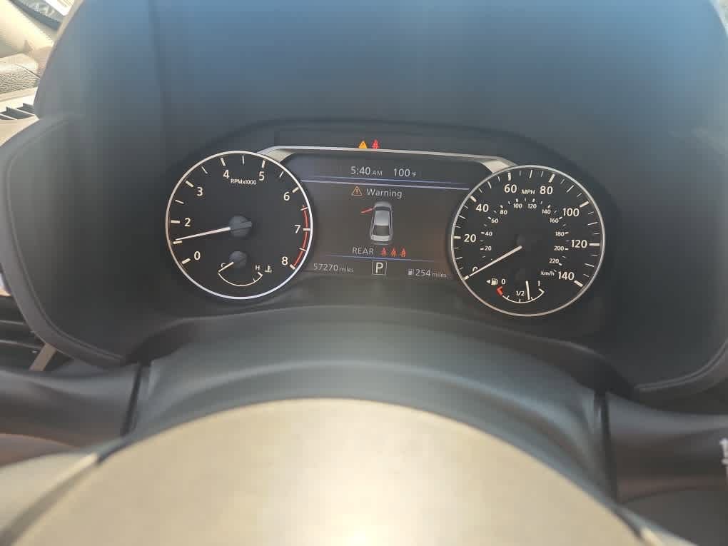 Used 2023 Nissan Altima 2.5 SV FWD image 18