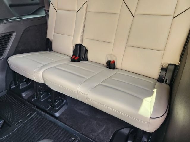 Used 2024 Cadillac Escalade Sport w/ LPO, ONYX Package RWD image 31