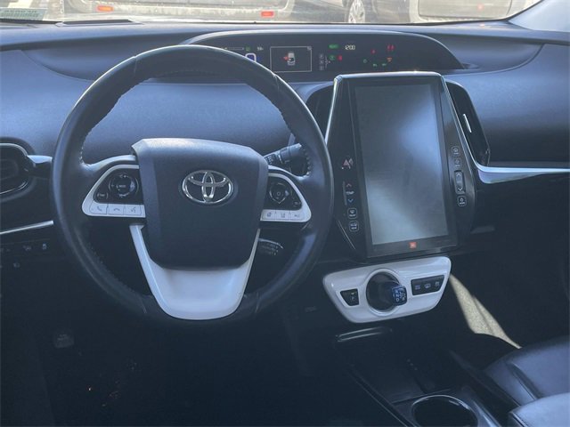 Used 2017 Toyota Prius Prime Advanced image 7