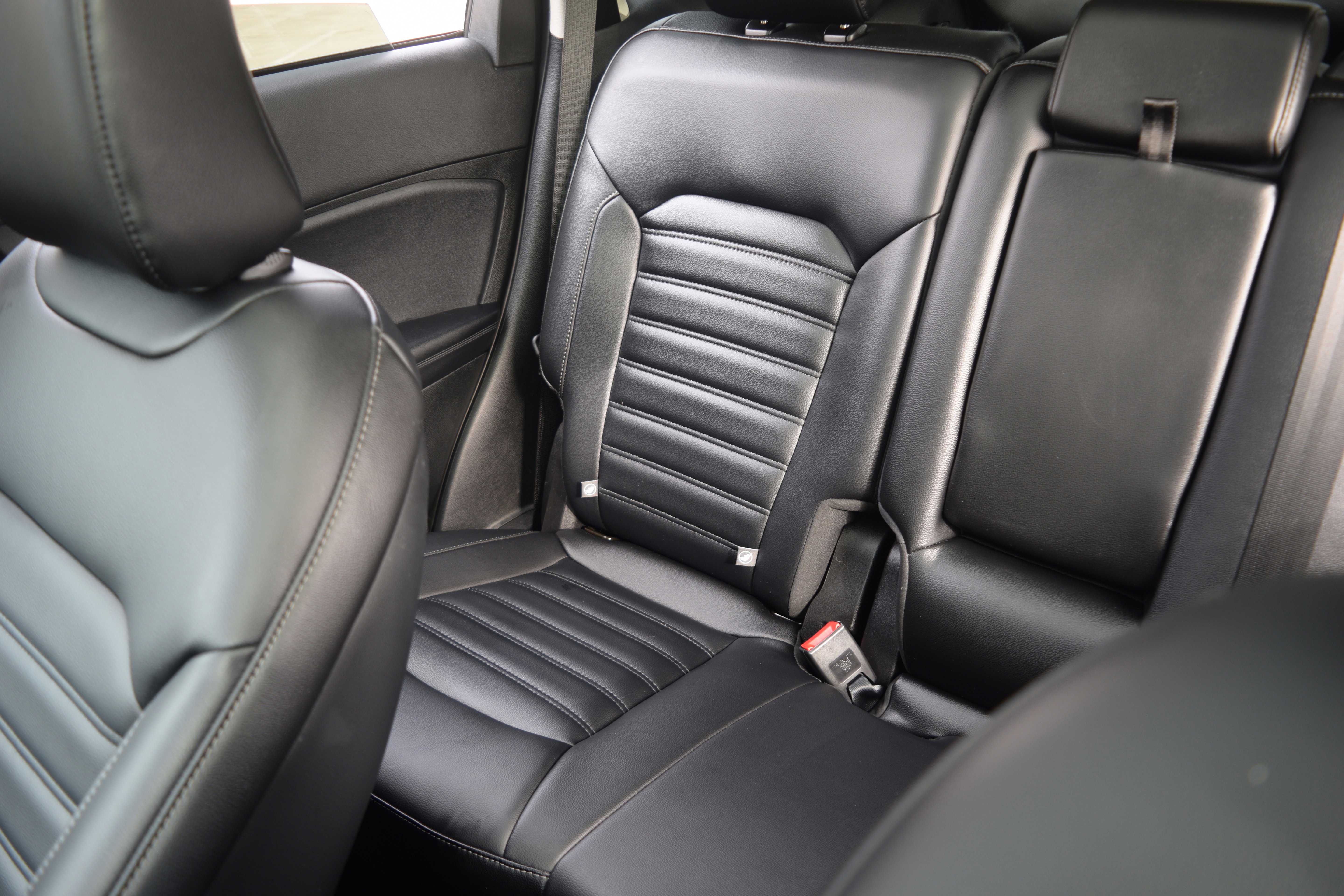 Certified 2022 Ford Edge SEL w/ Convenience Package image 14