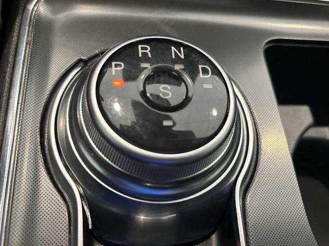 Certified 2022 Ford Edge ST-Line w/ Class II Trailer Tow Package image 19