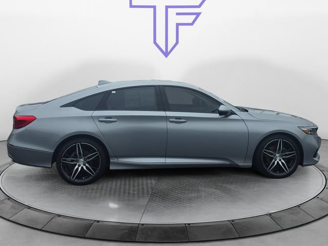 Used 2022 Honda Accord Touring image 8