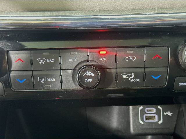 Used 2022 Jeep Compass Limited w/ Sun and Sound Group AWD/4WD image 17