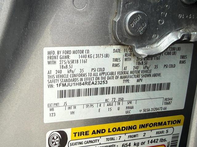 Certified 2024 Ford Expedition XLT RWD image 26