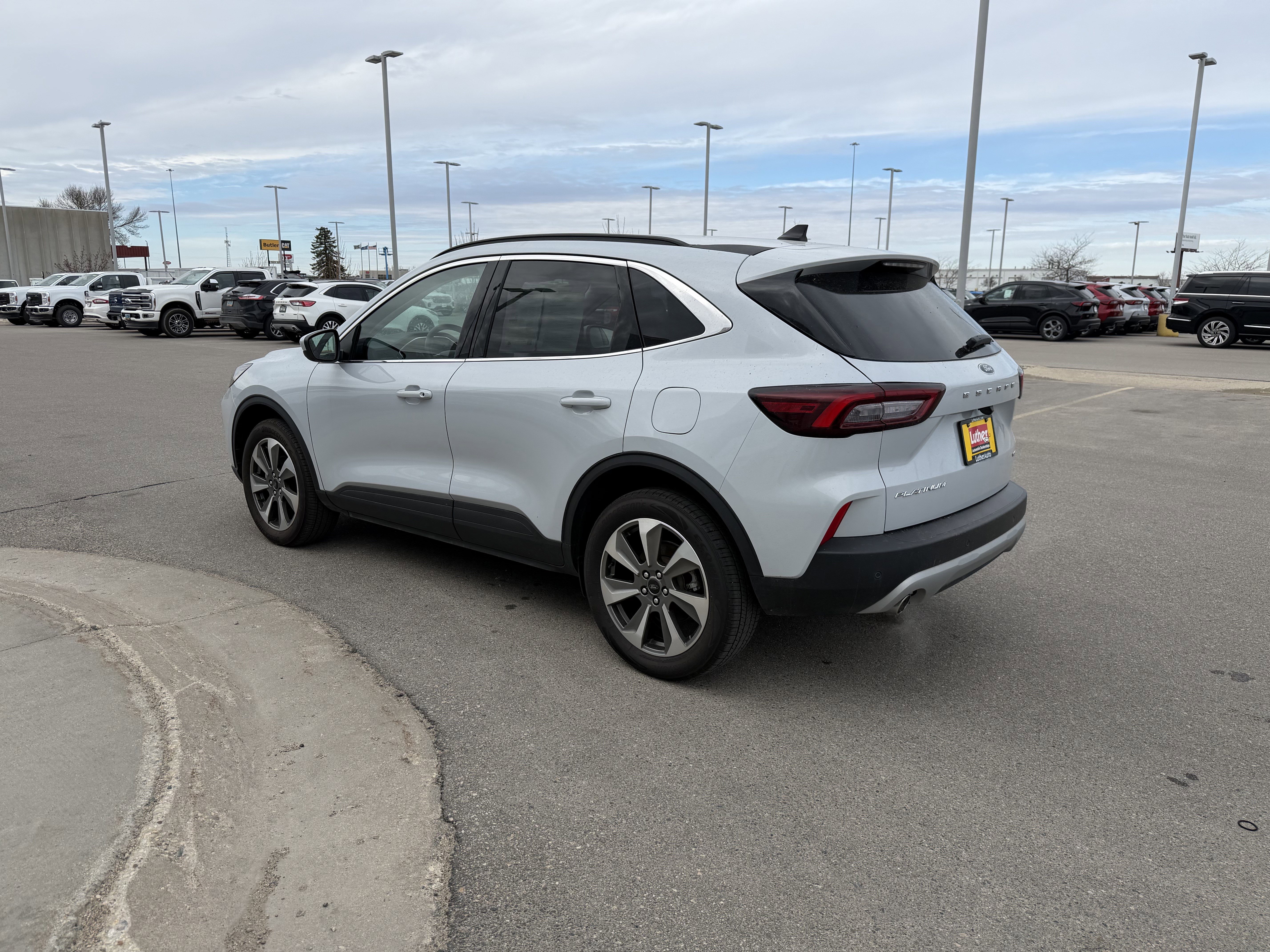 Certified 2025 Ford Escape Platinum AWD/4WD image 3
