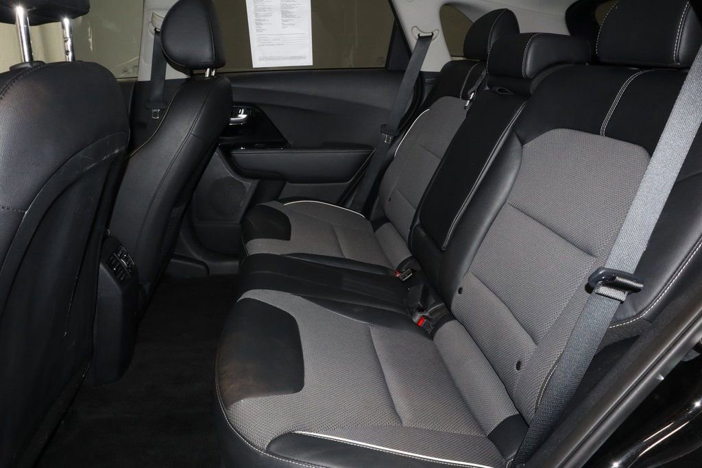 Used 2022 Kia Niro EX w/ Cold Weather Package image 21
