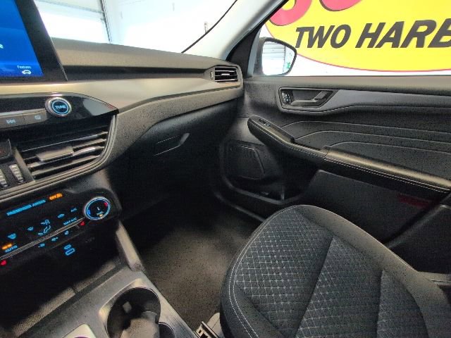Certified 2023 Ford Escape Active AWD/4WD image 23