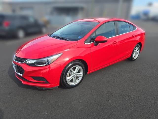 Used 2018 Chevrolet Cruze LT w/ Convenience Package FWD image 1