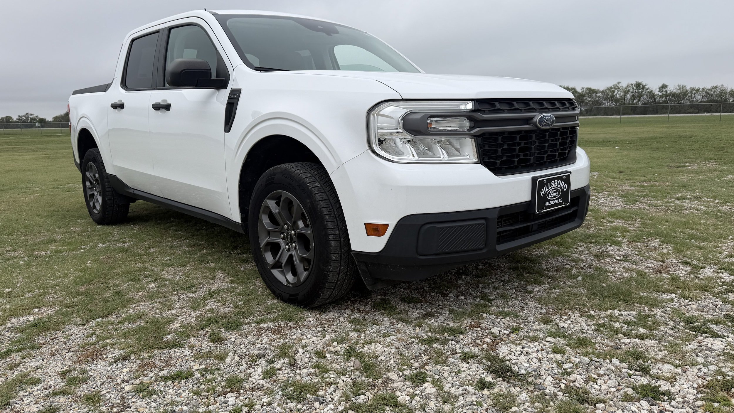 Certified 2022 Ford Maverick XLT FWD image 1