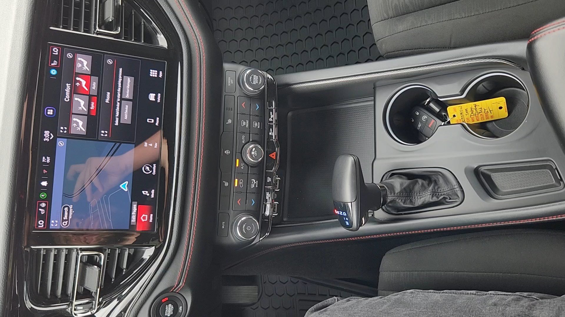 Used 2025 Dodge Durango GT AWD/4WD image 15