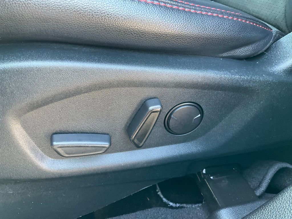 Certified 2019 Ford Explorer XLT w/ Equipment Group 202A image 19