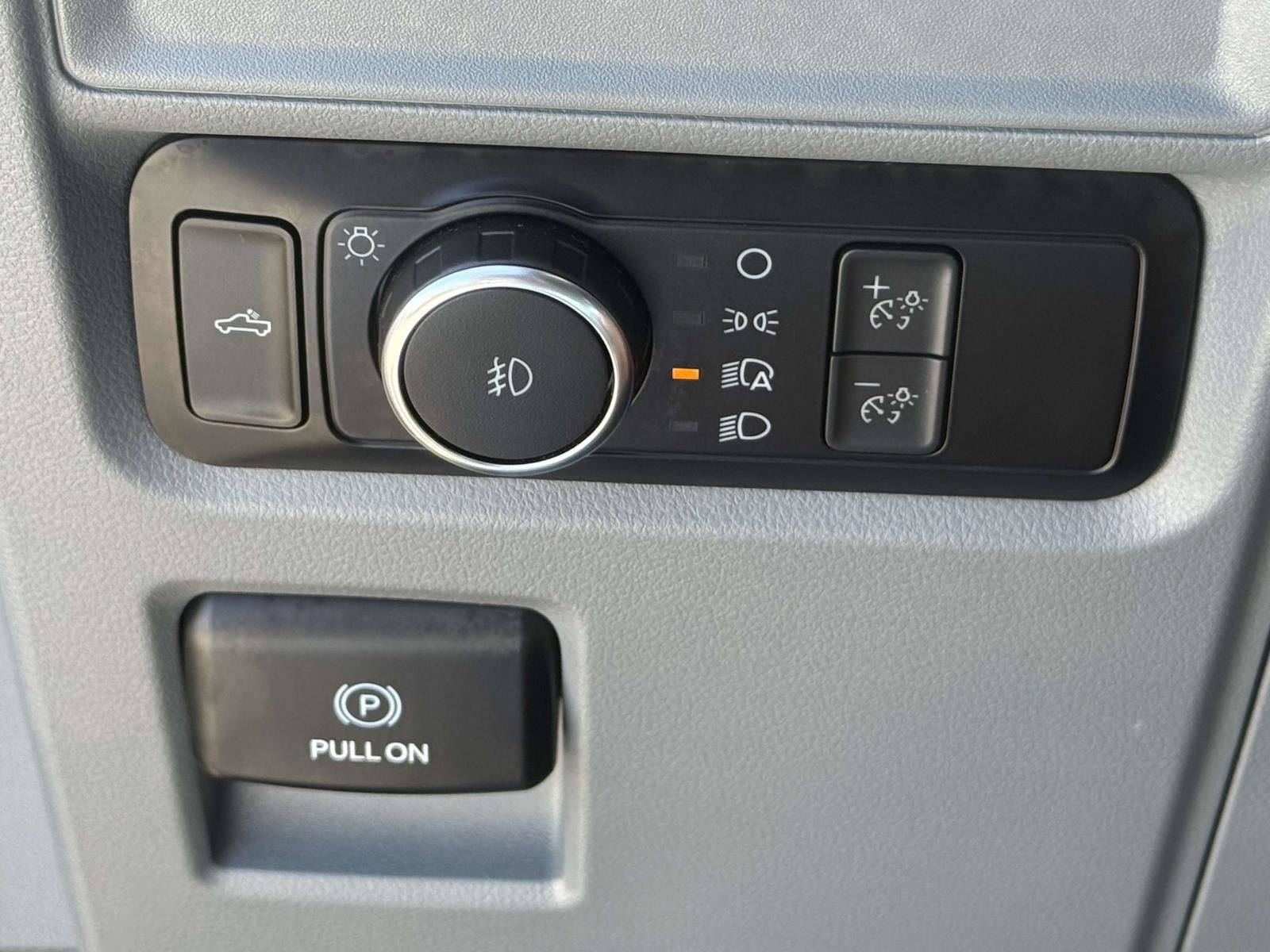 Certified 2023 Ford F150 XLT AWD/4WD image 16