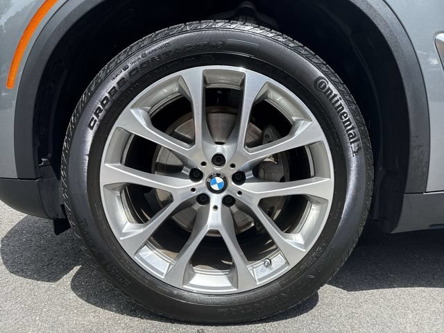 Used 2024 BMW X5 xDrive40i w/ Premium Package AWD/4WD image 10