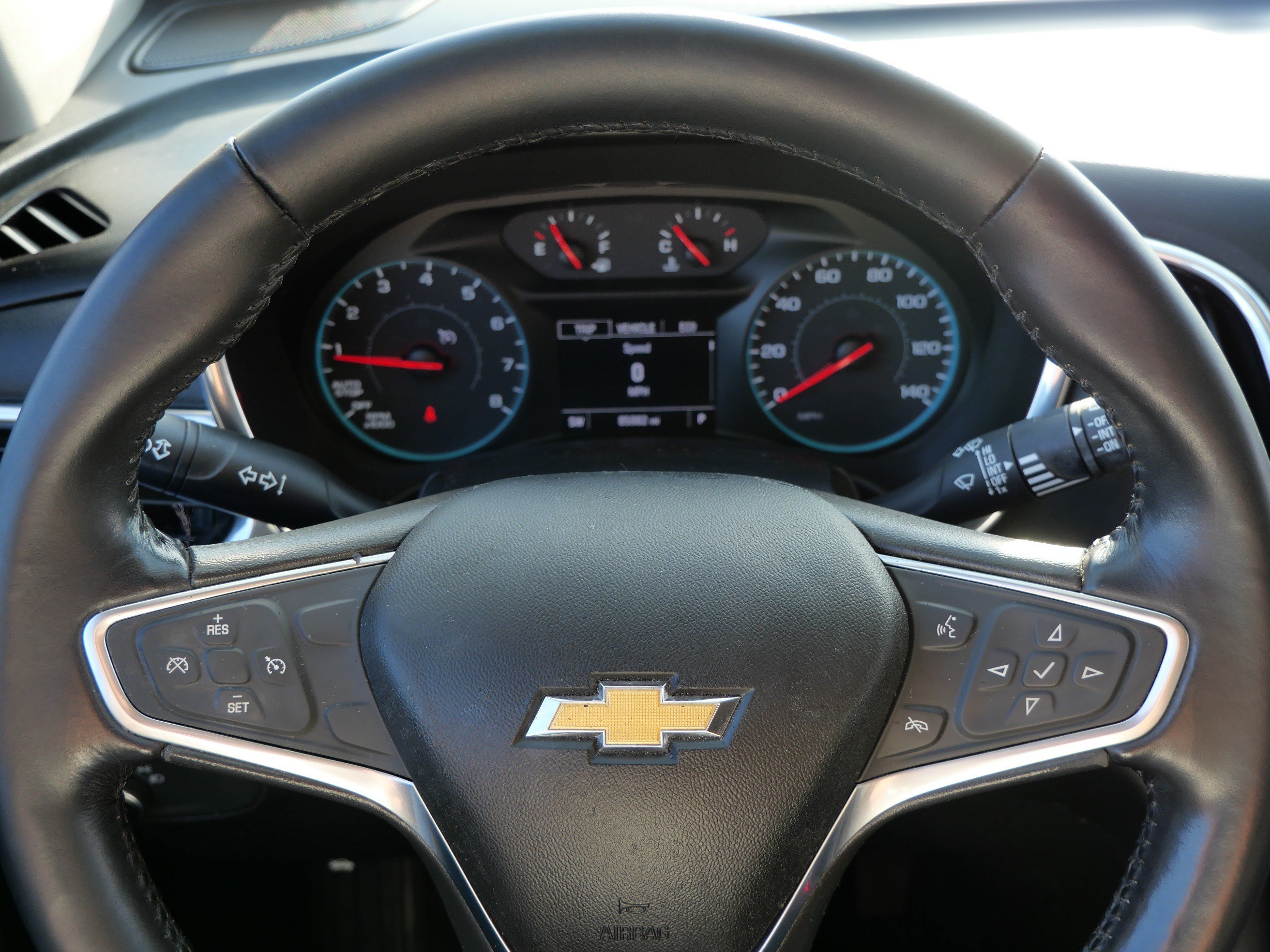 Used 2018 Chevrolet Equinox LT AWD/4WD image 25