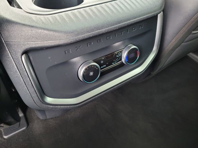 Certified 2025 Ford Expedition Max Active AWD/4WD image 12
