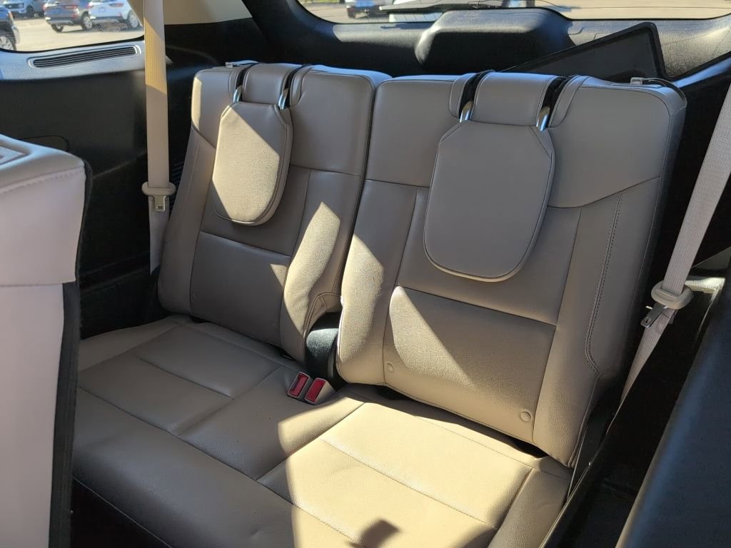 Certified 2021 Ford Explorer Limited w/ Equipment Group 301A image 12