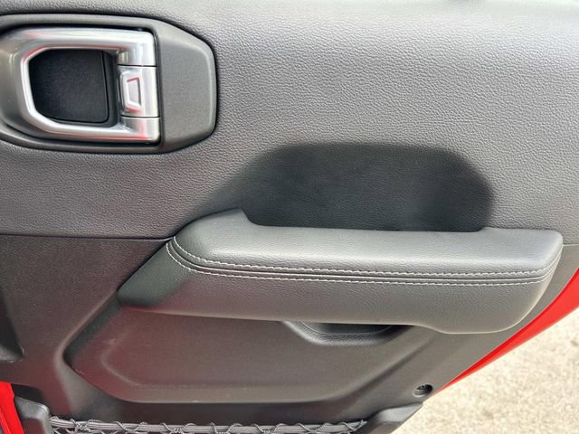 Used 2023 Jeep Wrangler Rubicon w/ Cold Weather Group image 25