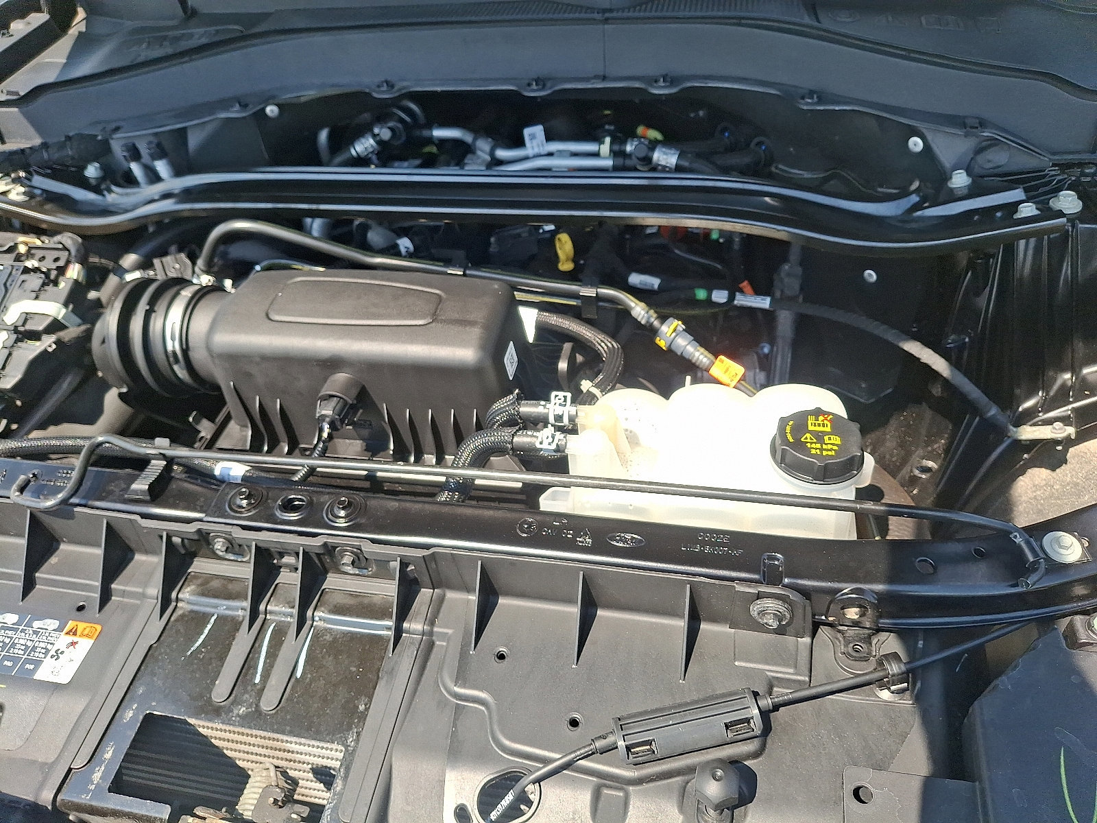 Certified 2022 Ford Explorer Limited image 30