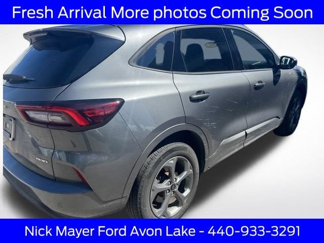 Certified 2024 Ford Escape ST-Line w/ Tech Pack #1 AWD/4WD image 9