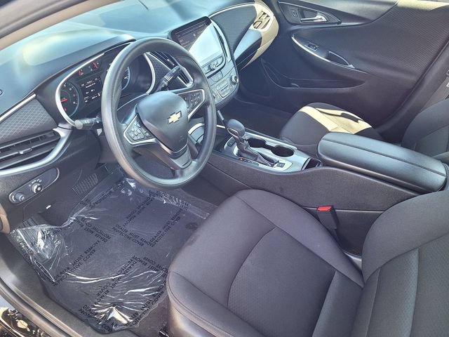 Used 2025 Chevrolet Malibu LT FWD image 10