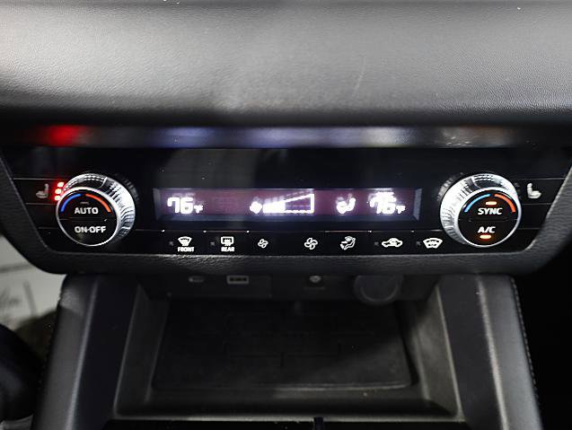 Used 2022 Mitsubishi Outlander SE image 15