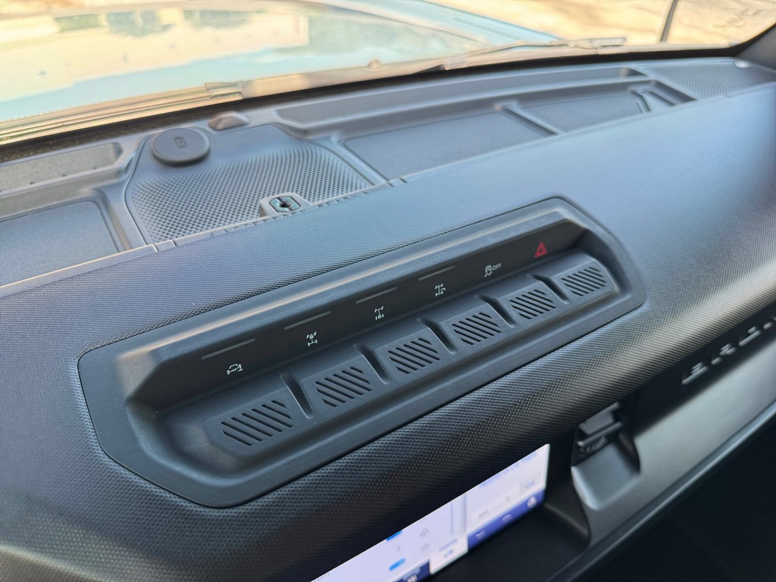 Certified 2021 Ford Bronco First Edition AWD/4WD image 30