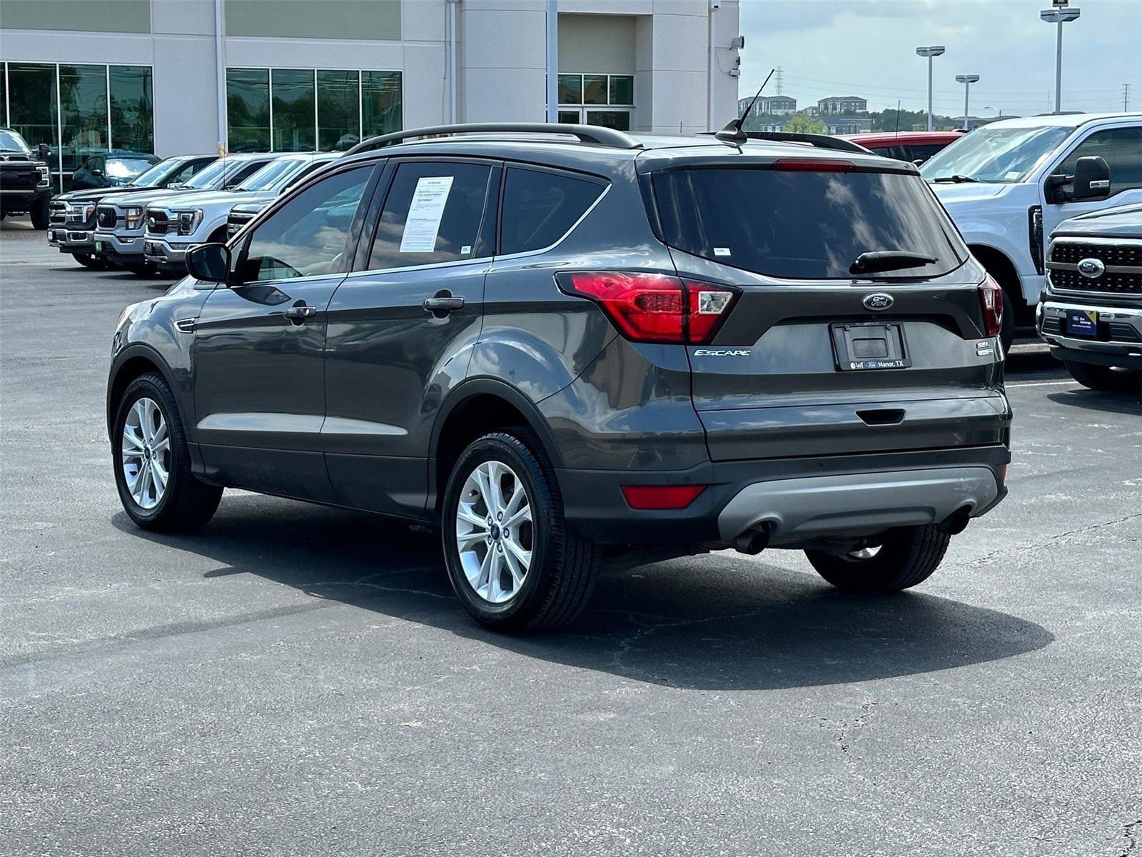 Certified 2019 Ford Escape SEL AWD/4WD image 4