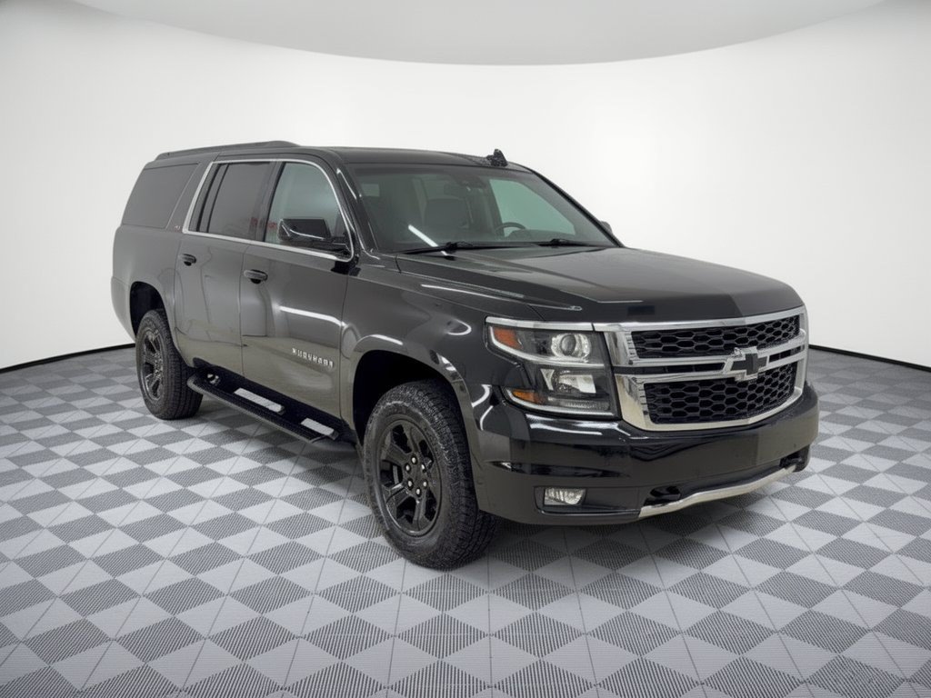 Used 2018 Chevrolet Suburban LT w/ Luxury Package AWD/4WD image 7