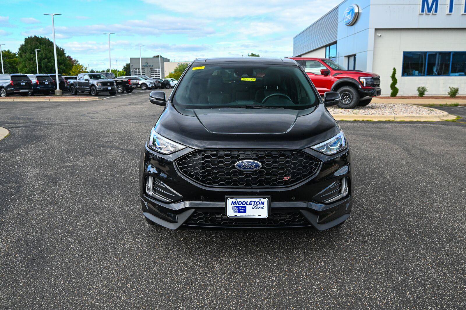 Certified 2024 Ford Edge ST w/ Equipment Group 401A AWD/4WD image 10