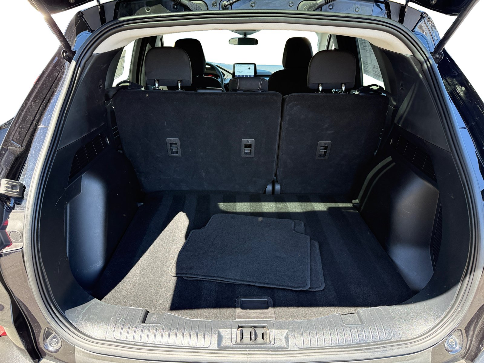 Certified 2025 Ford Escape Active FWD image 17