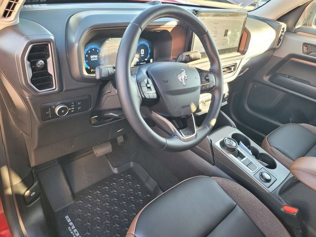 Certified 2025 Ford Bronco Sport Outer Banks w/ Outer Banks Tech Package+ image 9