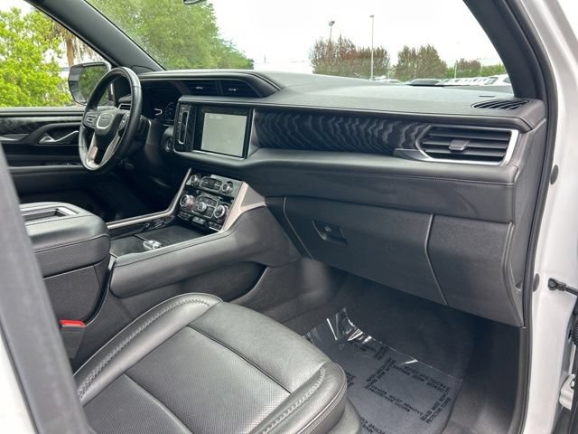 Used 2023 GMC Yukon Denali AWD/4WD image 40