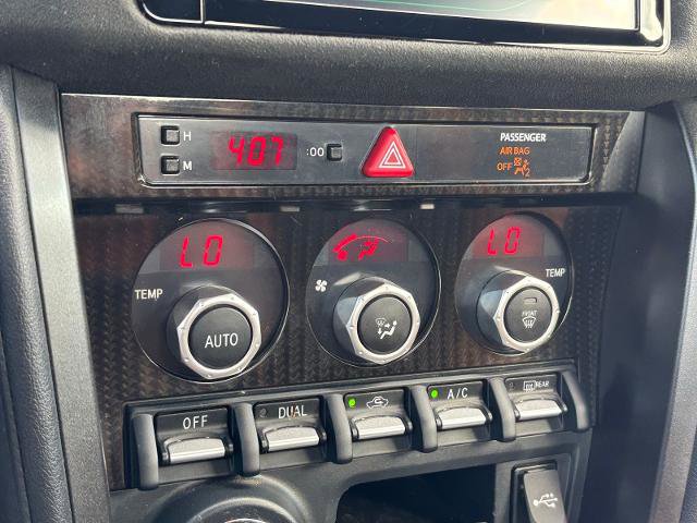 Used 2020 Toyota 86 RWD image 23